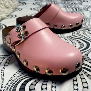 Gianni pink clogs